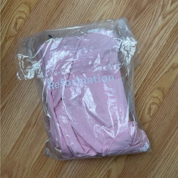 Reformation Adalynn Knit Two Piece in Babygirl XL - Picture 10 of 12